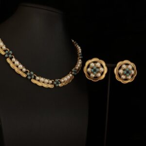 Pearl Bloom Vintage