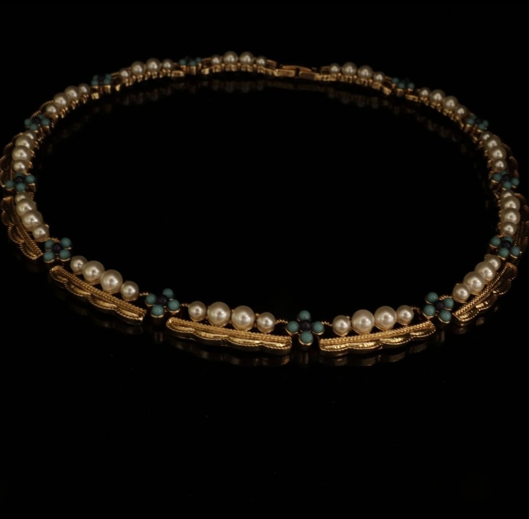 Pearl Bloom Vintage - Image 3