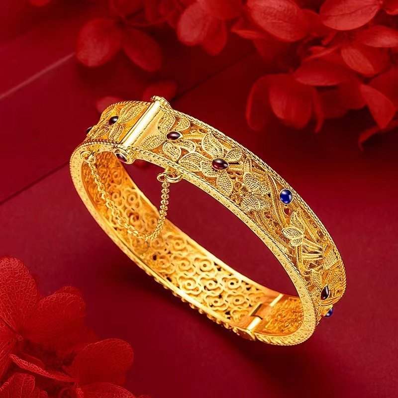 Regal Arabesque Bangle - Image 2