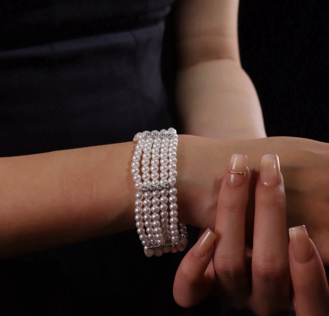 Pearl Éclat Multi-Strand - Image 2